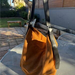Stylish Tan Leather Men's Bag